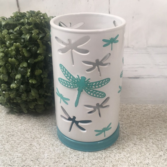 Yankee Candle Tall Dragonfly Luminary Tea Candle